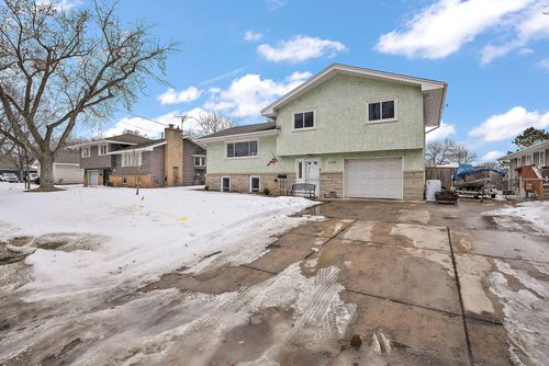 1558 10th Ave, Anoka, MN, 55303-2676 | Card Image