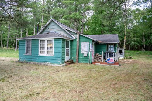 N8276 5th Ave, CAMP DOUGLAS, WI, 54618-9704 | Card Image