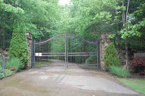 414 Laurel Falls Cv, Eads, TN, 38028 | Card Image