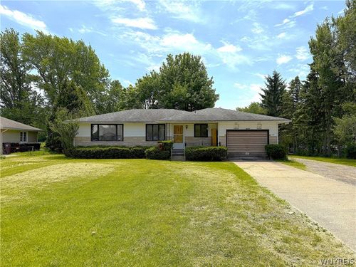 5255 Big Tree Rd, Orchard Park, NY, 14127-2250 | Card Image