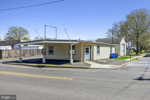 2801 Burlington Ave, Delanco, NJ, 08075-5001 | Card Image