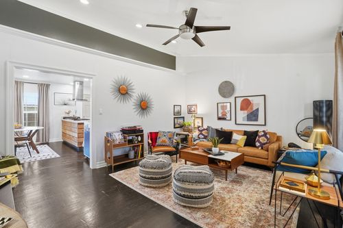 2824 Ryan Ave, Fort Worth, TX, 76110-3030 | Card Image