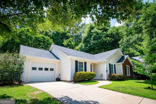 165 Spring Lake Dr, Athens, GA, 30605-5286 | Card Image