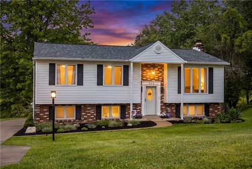 304 Elm Dr, Canonsburg, PA, 15317-5913 | Card Image