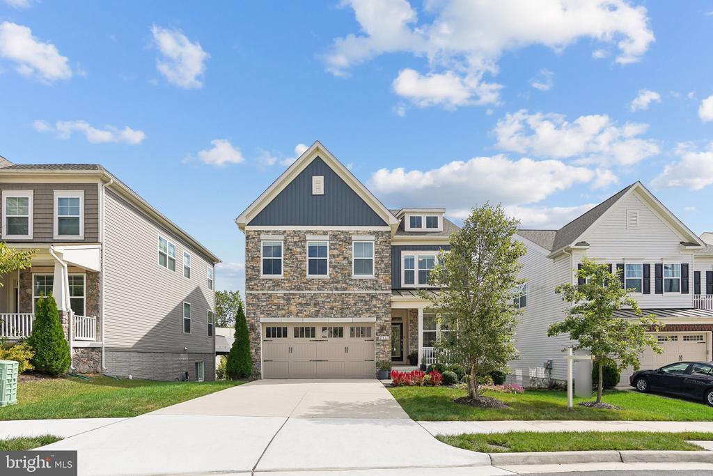Sanger St, Lorton, VA 22079