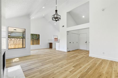 18511 Headland Dr, Cypress, TX, 77433-1194 | Card Image