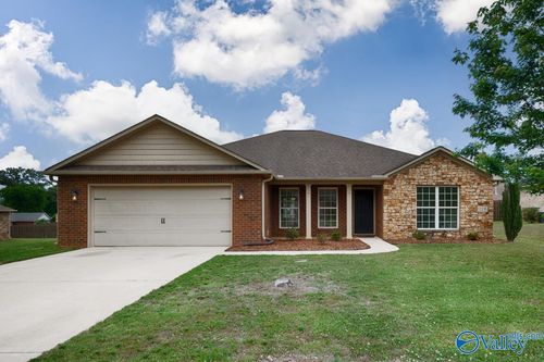119 Somer Creek Ln, Huntsville, AL, 35811-7122 | Card Image