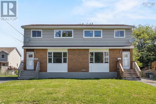 5 Marilyn Drive, Dartmouth, NS, B2Y3W9 | Card Image