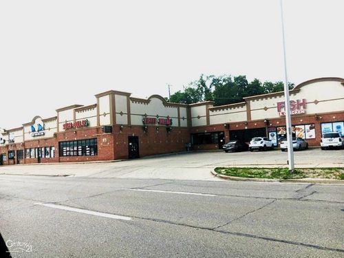 722-694-722 W Huron St, Pontiac, MI, 48341-1523 | Card Image