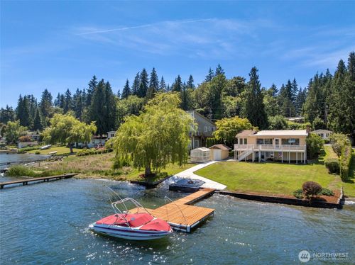 15701 Sturtevant Ave, Stanwood, WA, 98292-7902 | Card Image