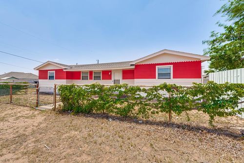 1302 South St, Midland, TX, 79701-3635 | Card Image