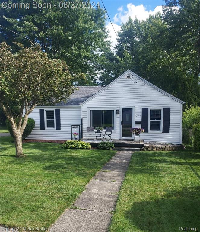 Lexington St, Davison, MI 48423