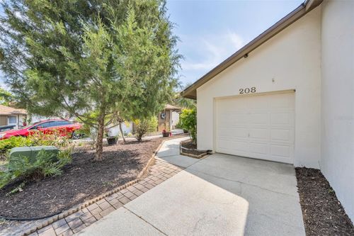 208 Lighthouse Ct, SAFETY HARBOR, FL, 34695-2143 | Card Image