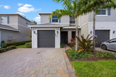 36 Bandol Street, Townhouse with 3 bedrooms, 2 bathrooms and null parking in Riviera Beach FL | Image 2