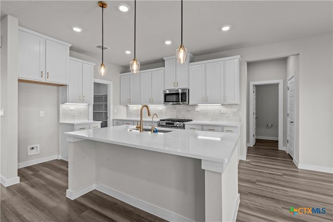 1520 Upwell Crk, House other with 3 bedrooms, 3 bathrooms and null parking in New Braunfels TX | Image 11