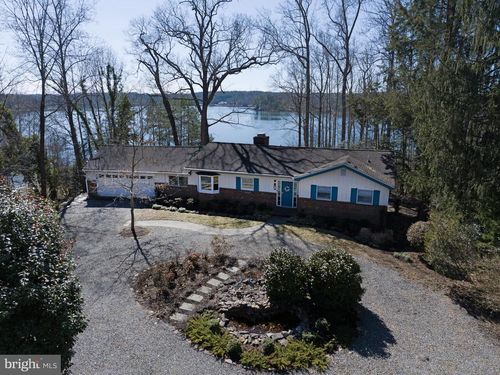4 Wicomico Way, HEATHSVILLE, VA, 22473-4024 | Card Image