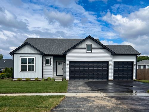 1006 Joel Ln, Genoa, IL, 60135-7531 | Card Image