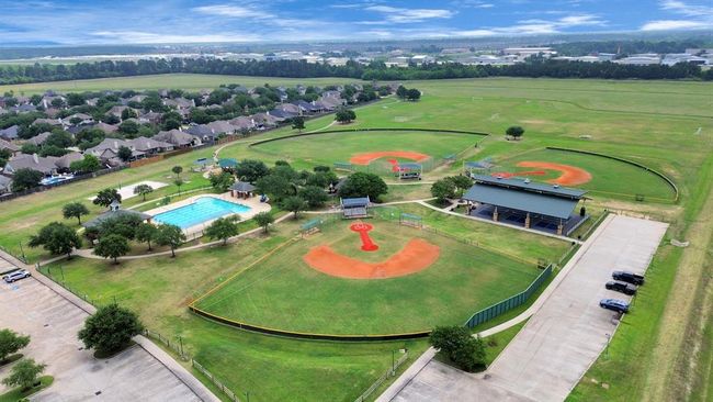 19910 Standing Cypress Dr, House other with 5 bedrooms, 5 bathrooms and 3 parking in Spring TX | Image 50
