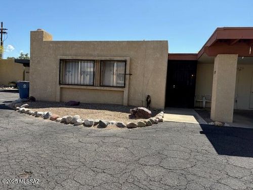 3529 N Millard Dr, Tucson, AZ, 85750-2567 | Card Image