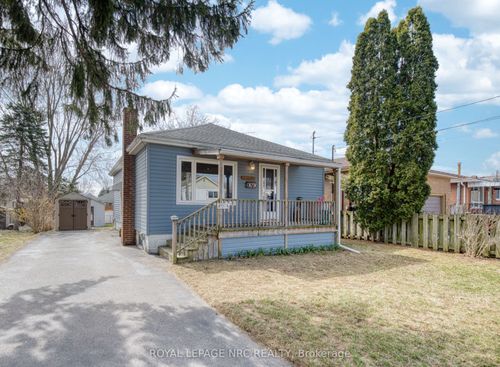 6408 Monroe Street, Niagara Falls, ON, L2G2G8 | Card Image