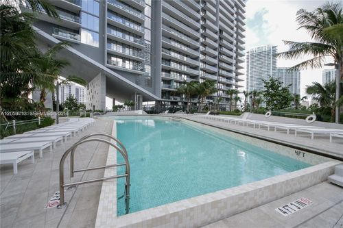 2902-88 Sw 7th St, Miami, FL, 33130 | Card Image
