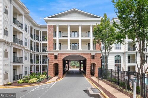 373-11 Arch Pl, GAITHERSBURG, MD, 20878-6609 | Card Image