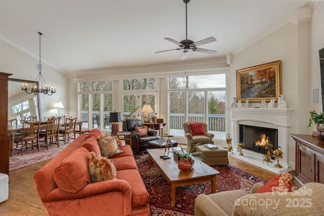 135 Poplar Loop Dr, House other with 3 bedrooms, 5 bathrooms and null parking in Flat Rock NC | Image 6