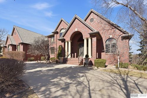 13804 Cuming St, Omaha, NE, 68154-5196 | Card Image