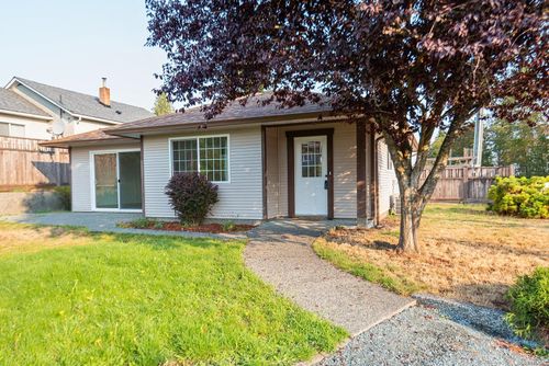 3166 Douglas St, Chemainus, BC, V0R1K2 | Card Image