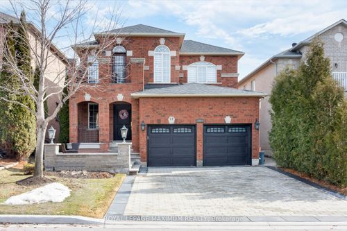 11 Masi Crt, Woodbridge, ON, L4H1V5 | Card Image