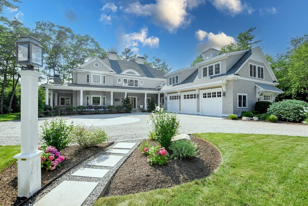 Pine Ridge Dr, Mattapoisett, MA 02739