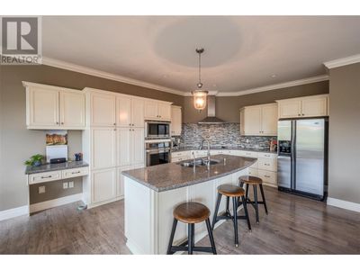 159 Christie Mountain Lane, House other with 4 bedrooms, 4 bathrooms and 6 parking in Okanagan Falls BC | Image 3