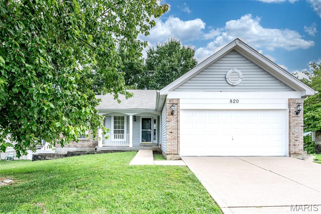 Residential in Fenton