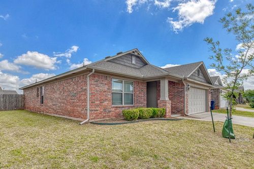 19108 Vea Drive, Edmond, OK, 73012 | Card Image