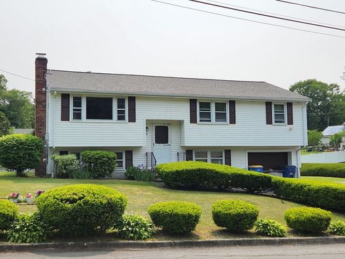 30 Lantern Ln, Randolph, MA, 02368-4853 | Card Image