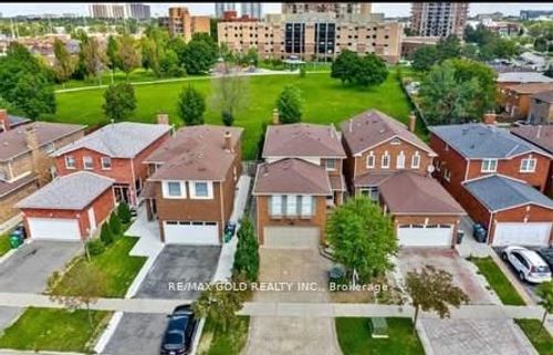 36 Windmill Blvd, Brampton, ON, L6Y3E4 | Card Image