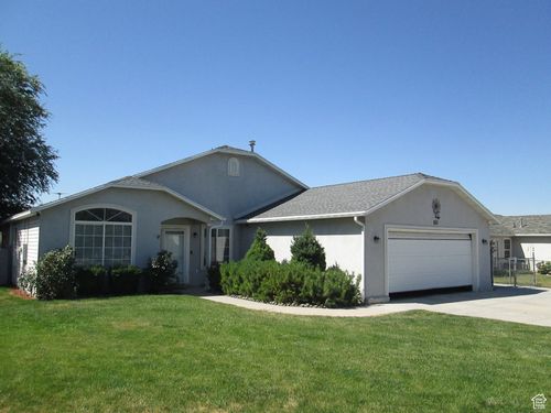 853 E 725 N, Ogden, UT, 84404-3873 | Card Image
