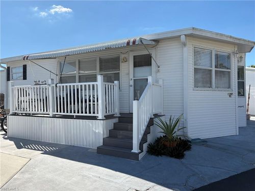 y2-11207 Sunglow Ln, FORT MYERS, FL, 33908 | Card Image