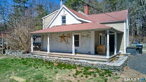 3 Woodstock Ave W, Putnam, CT, 06260-1041 | Card Image