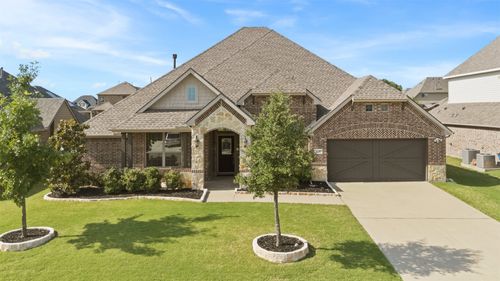 210 Covington Dr, Wylie, TX, 75098-4643 | Card Image