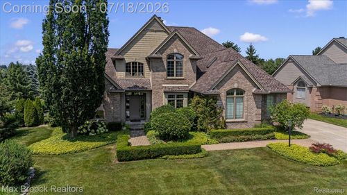 54878 Grenelefe Cir E, South Lyon, MI, 48178-9483 | Card Image