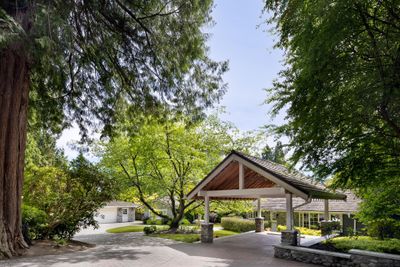 2970 Palmerston Ave, House other with 5 bedrooms, 4 bathrooms and 7 parking in West Vancouver BC | Image 3