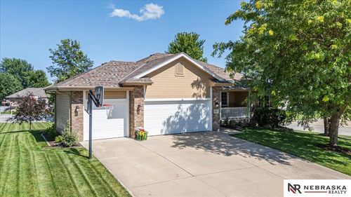 10021 S 202nd Cir, Gretna, NE, 68028-4559 | Card Image