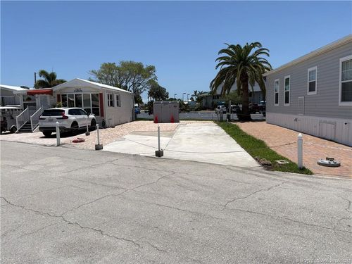 282 Nettles Blvd, Jensen Beach, FL, 34957-3318 | Card Image