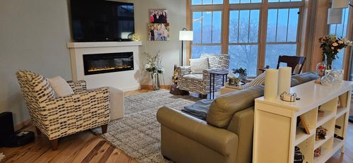 apt-405-2201 Village Ln, Bloomington, MN, 55431-5805 | Card Image