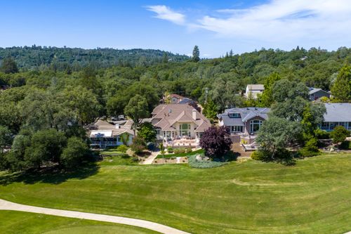 18073 Jayhawk Drive, Penn Valley, CA, 95946 | Card Image
