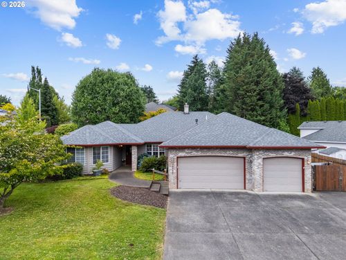 12317 Ne 44th Ave, Vancouver, WA, 98686-3145 | Card Image