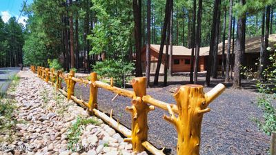 Beautiful wood split rail | Image 3