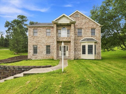 102 Hidden Oak Dr, Mars, PA, 16046-2338 | Card Image