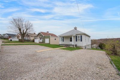 410 E 4th Ave, House other with 1 bedrooms, 1 bathrooms and 5 parking in Smith PA | Image 2